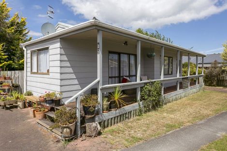 Photo of property in 21 Arthur Crescent, Hilltop, Taupo, 3330