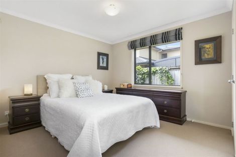 Photo of property in 9 Piriti Drive, Te Atatu Peninsula, Auckland, 0610