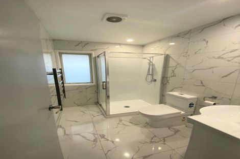Photo of property in 13 Frederick Place, Whalers Gate, New Plymouth, 4310