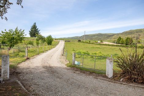 Photo of property in 153 Roxburgh Road East, Roxburgh East, Roxburgh, 9571