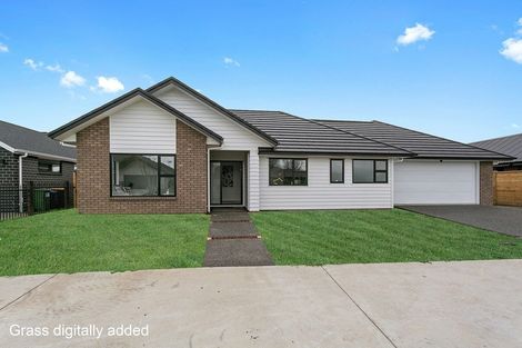 Photo of property in 24 Rose Leigh Drive, Cambridge, 3434