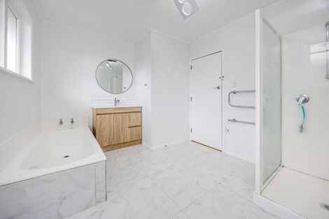 Photo of property in 21 Challinor Street, Pakuranga, Auckland, 2010