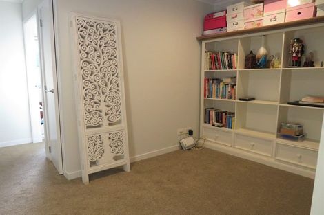 Photo of property in 8 Frank Gill Road, Hobsonville, Auckland, 0616