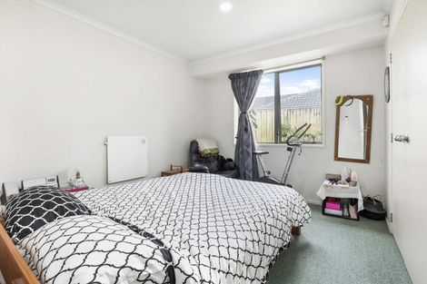 Photo of property in 23 Nobleman Place, Hamilton East, Hamilton, 3216