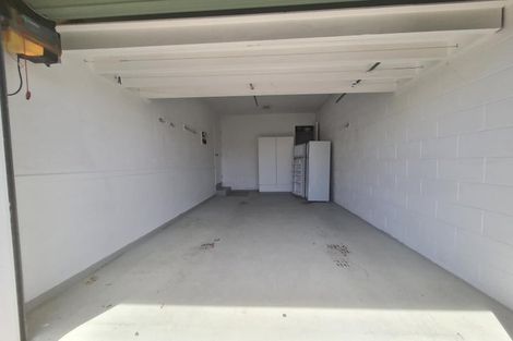 Photo of property in 1/32 Matuhi Rise, Henderson, Auckland, 0612
