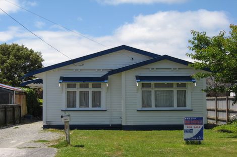 Photo of property in 149 Romilly Street, Westport, 7825