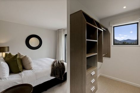 Photo of property in 28 Soudley Court, Jacks Point, Queenstown, 9371