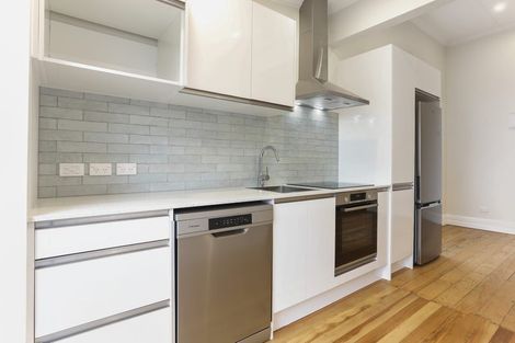 Photo of property in 7 Bannerman Road, Morningside, Auckland, 1022