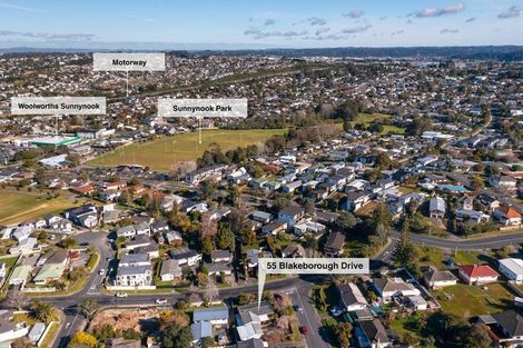 Photo of property in 55 Blakeborough Drive, Forrest Hill, Auckland, 0620