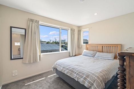 Photo of property in 49 Trafalgar Street, St Albans, Christchurch, 8014