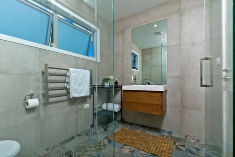 Photo of property in 63 Tiri Road, Manly, Whangaparaoa, 0930