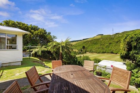 Photo of property in 17 Nassau Avenue, Grenada North, Wellington, 5028