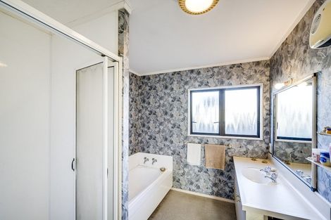 Photo of property in 2/290 Kennedy Road, Onekawa, Napier, 4110