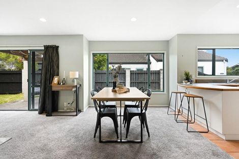 Photo of property in 84u4 Braid Road, St Andrews, Hamilton, 3200
