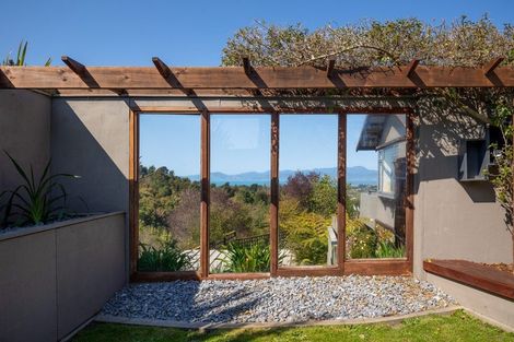 Photo of property in 36 Stagecoach Road, Upper Moutere, 7173