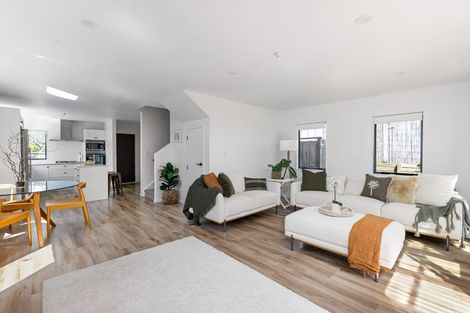 Photo of property in 4/48 Schnapper Rock Road, Schnapper Rock, Auckland, 0632