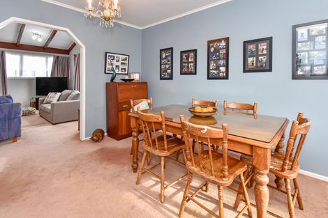 Photo of property in 151 Settlement Road, Papakura, 2110