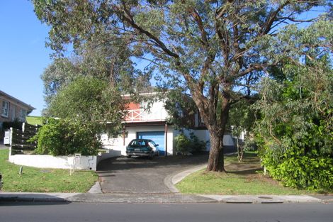 Photo of property in 2/110 Hillside Road, Glenfield, Auckland, 0627