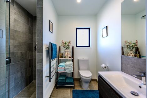 Photo of property in 30b Redwood Crescent, Hurdon, New Plymouth, 4310