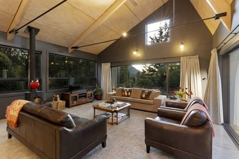 Photo of property in 8 Jacks Point Rise, Jacks Point, Queenstown, 9371