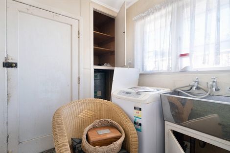 Photo of property in 9 Halswell Street, Mangere East, Auckland, 2024