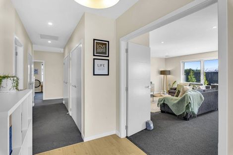 Photo of property in 3 Christow Court, Paraparaumu, 5032