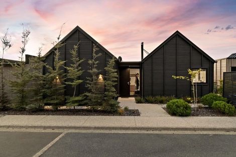 Photo of property in 2 Kotuku Lane, Hobsonville, Auckland, 0616