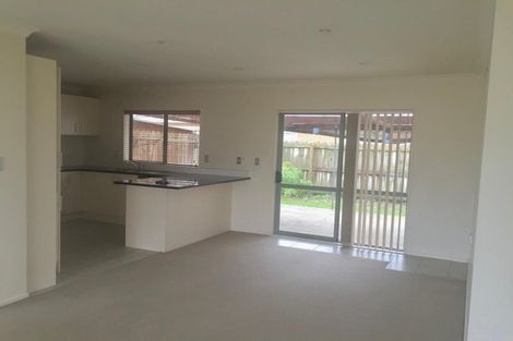 Photo of property in 31 Carrick Glen Avenue, Flat Bush, Auckland, 2019