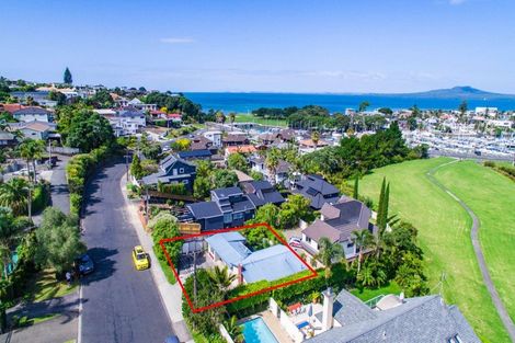 Photo of property in 16a Commodore Parry Road, Castor Bay, Auckland, 0620