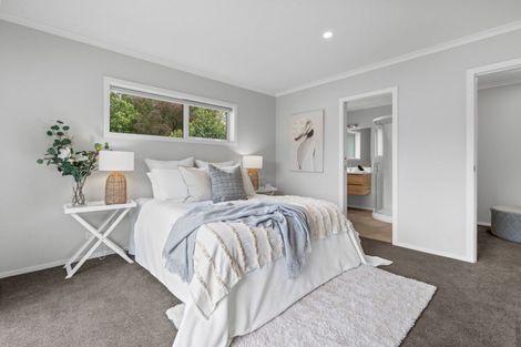 Photo of property in 60 Feist Street, Carterton, 5713