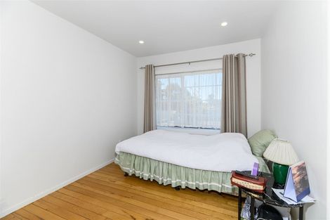 Photo of property in 486 Te Atatu Road, Te Atatu Peninsula, Auckland, 0610