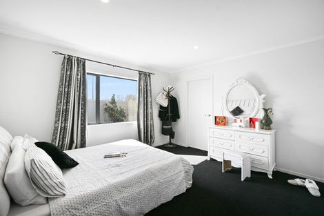 Photo of property in 29 Waikai Close, Ruakura, Hamilton, 3214