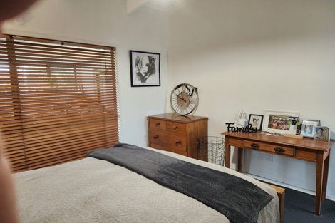 Photo of property in 3/42 James Laurie Street, Henderson, Auckland, 0612