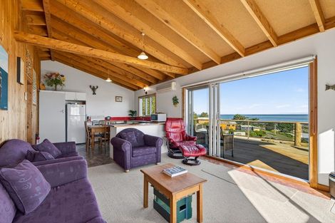 Photo of property in 22 Seaview Avenue, Cape Palliser, Pirinoa, 5772
