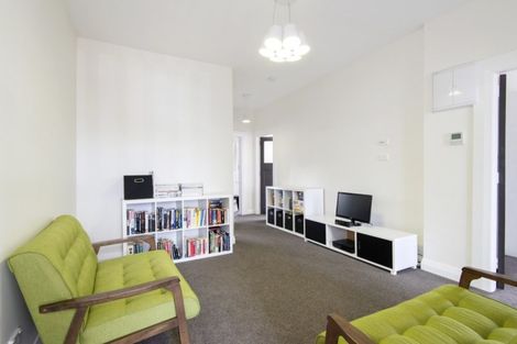 Photo of property in 73 Fisher Avenue, Beckenham, Christchurch, 8023