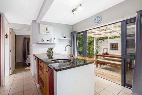 Photo of property in 5b Percival Road, Paraparaumu Beach, Paraparaumu, 5032