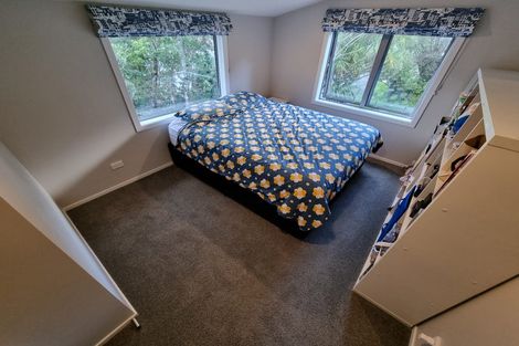 Photo of property in 61u1 Black Rock Road, Newlands, Wellington, 6037