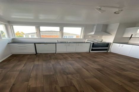 Photo of property in 15 Rangiora Crescent, Wairakei, Taupo, 3332