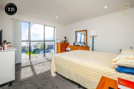 Photo of property in 18 Rere Close, Takanini, 2112