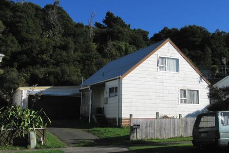 Photo of property in 37 Kairanga Crescent, Wainuiomata, Lower Hutt, 5014