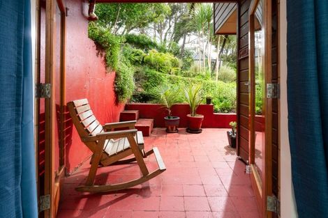 Photo of property in 6a Joll Street, Karori, Wellington, 6012