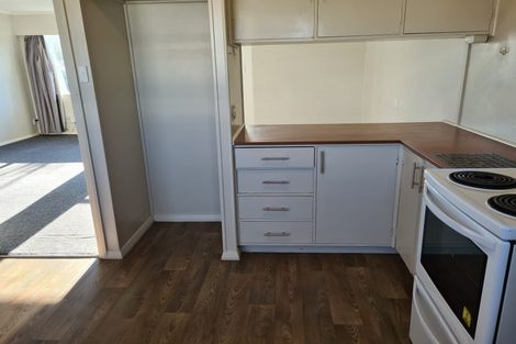 Photo of property in 94-96 Chelwood Street, Takaro, Palmerston North, 4412