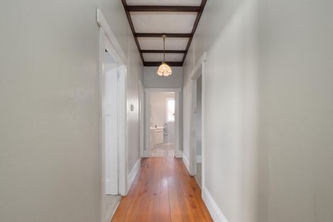 Photo of property in 19 Williams Street, Cambridge, 3434