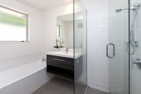 Photo of property in 111 Paparoa Street, Papanui, Christchurch, 8053