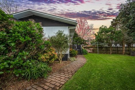 Photo of property in 2/5 Compass Place, Te Atatu Peninsula, Auckland, 0610