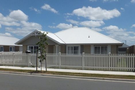 Photo of property in 25 Queens Park Crescent, Frankton, Hamilton, 3204