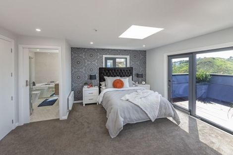 Photo of property in 35 Grumman Lane, Newlands, Wellington, 6037