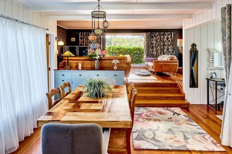 Photo of property in 70 Winara Avenue, Waikanae, 5036