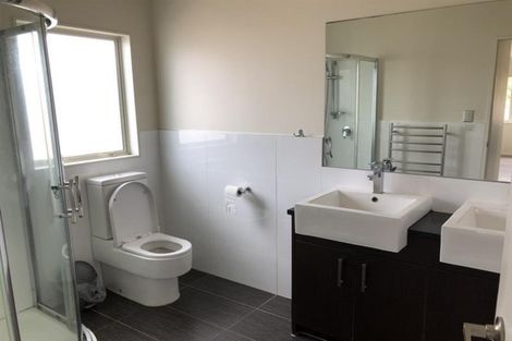Photo of property in 8 Mandival Avenue, Flat Bush, Auckland, 2019
