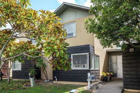 Photo of property in 40 Kirikiri Lane, East Tamaki, Auckland, 2013